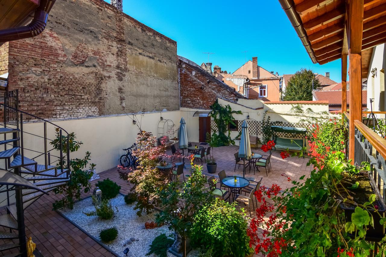 Rosen Villa Σίμπιου Εξωτερικό φωτογραφία